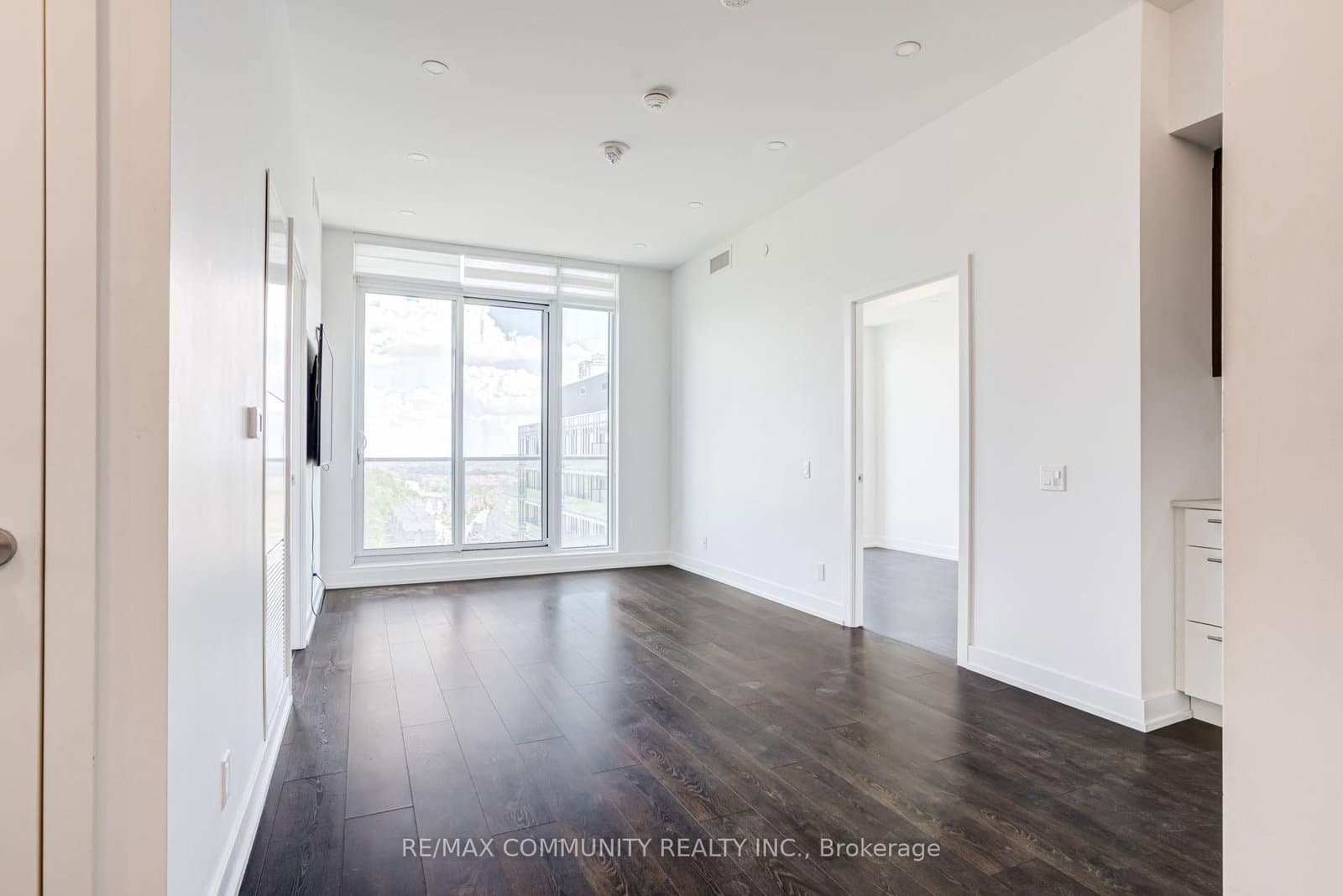 225 Veterans Drive, Unit 1206 thumbnail 11