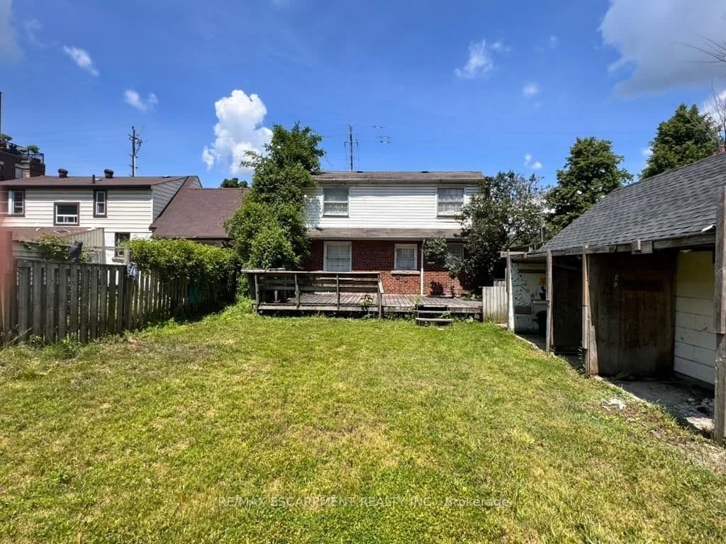 46 Plains Road E, Unit Lower Unit thumbnail 12