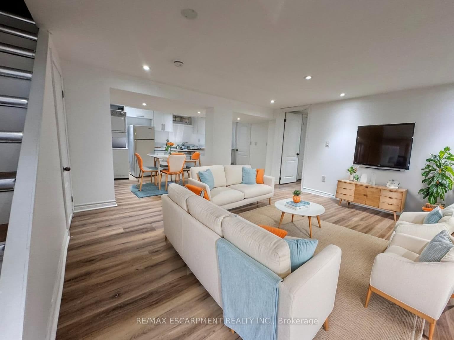 46 Plains Road E, Unit Lower Unit thumbnail 5