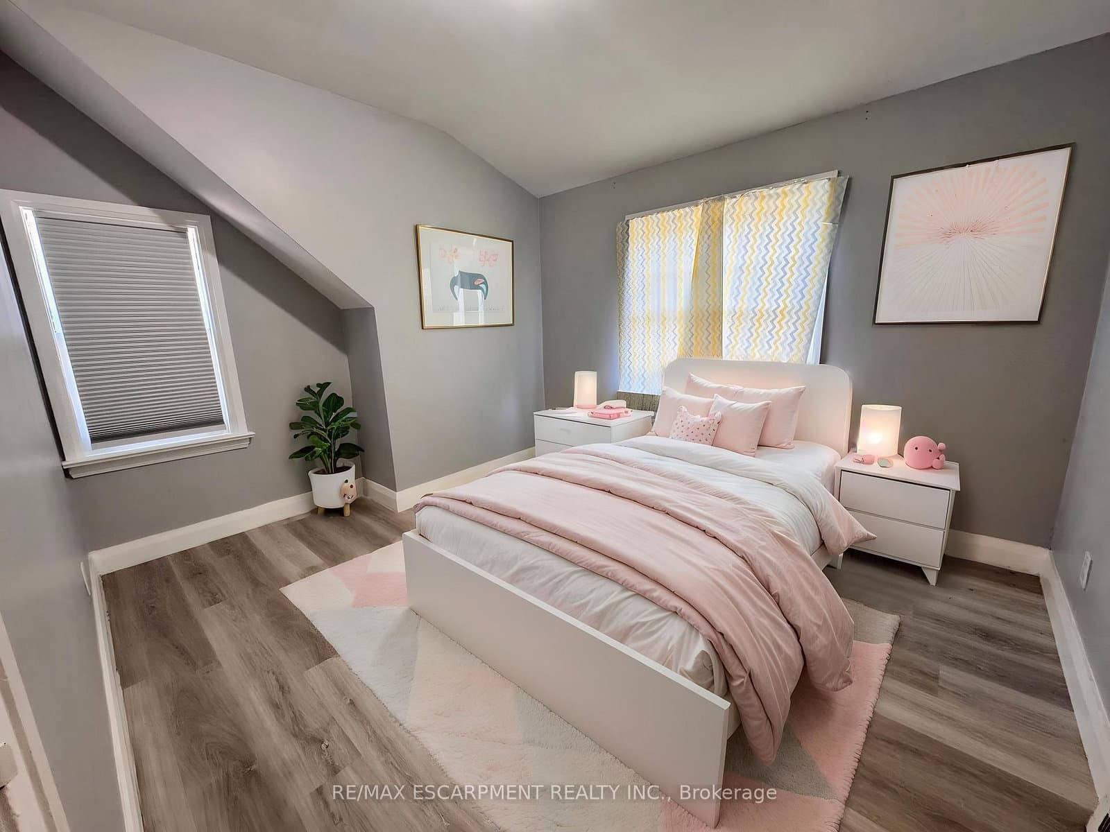 46 Plains Road, Unit Upper Unit thumbnail 15