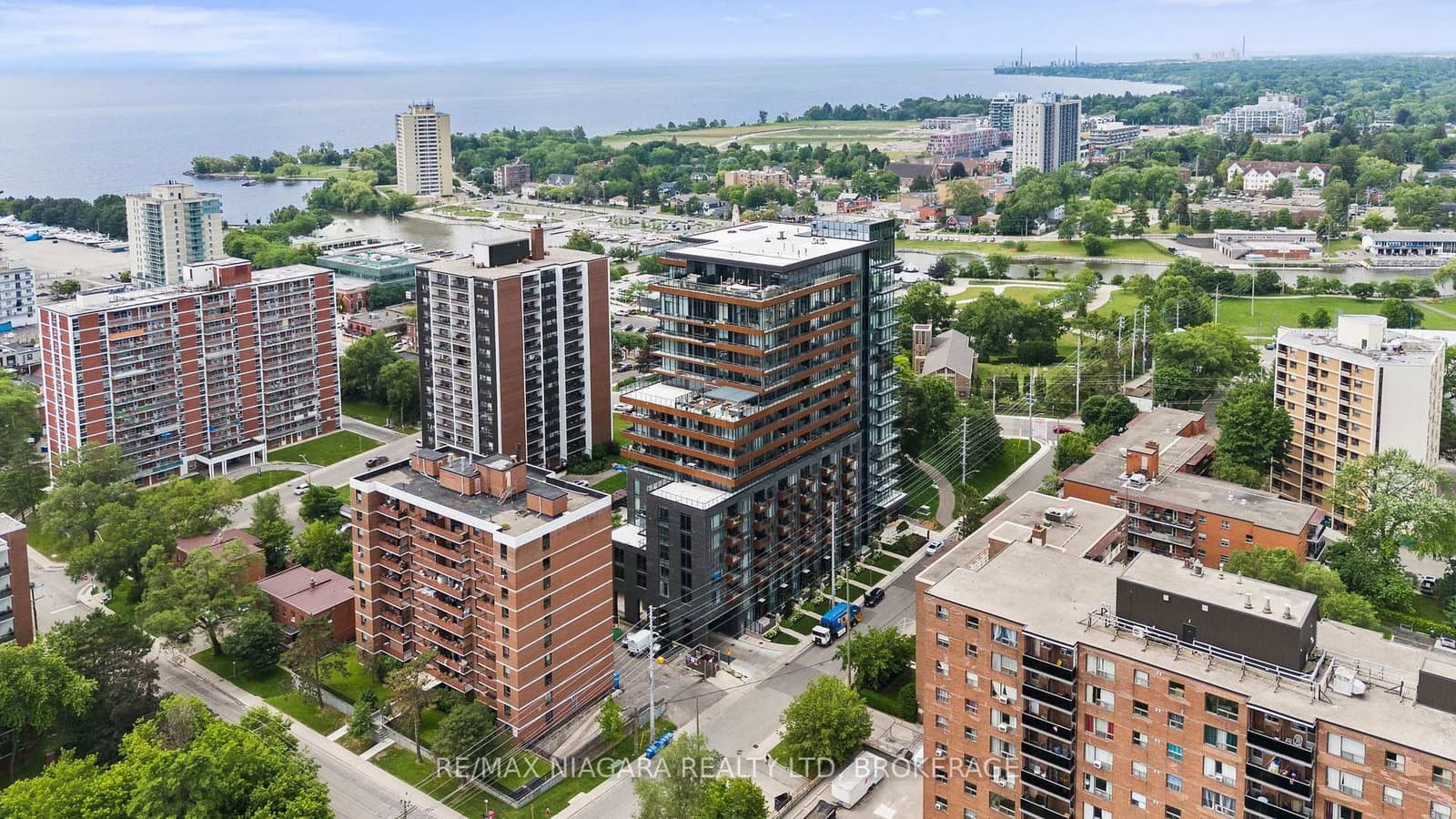 21 Park Street E, Unit 717 thumbnail 43