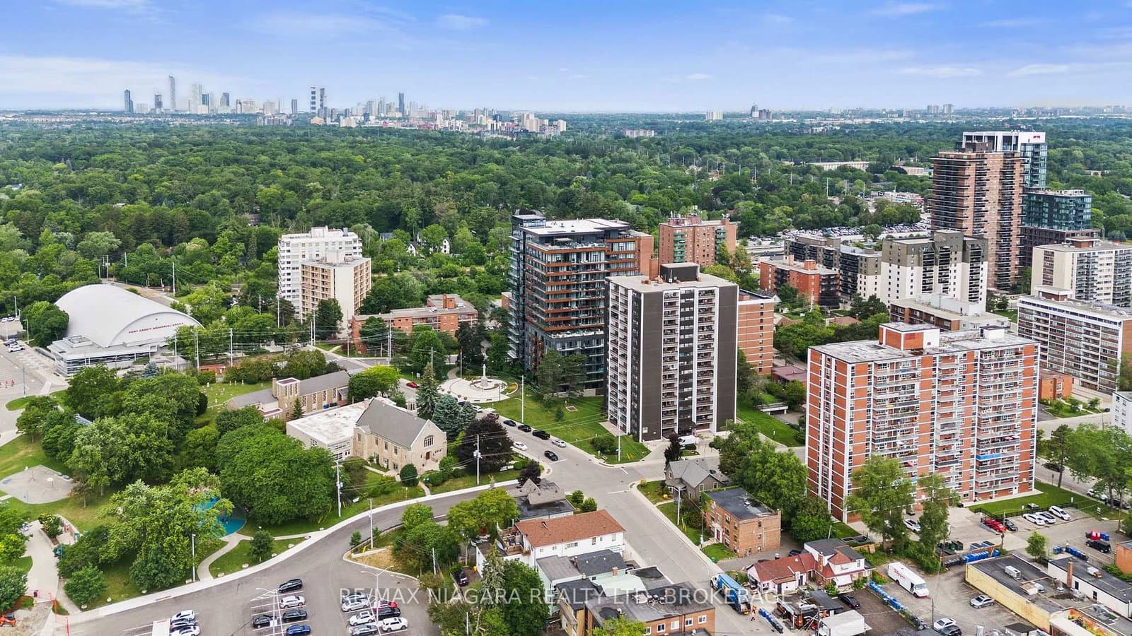 21 Park Street E, Unit 717 thumbnail 46