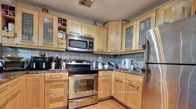 49 Queen Street E, Unit 501 thumbnail 10