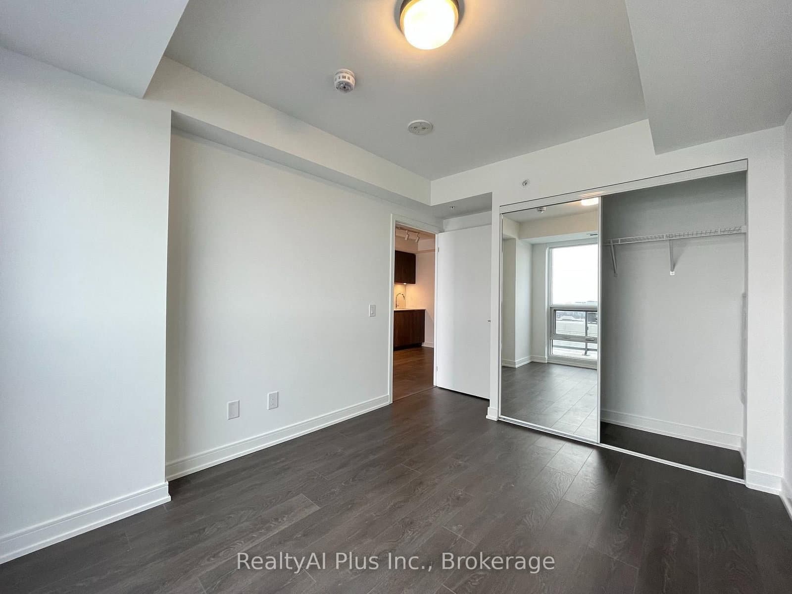 30 Samuel Wood Way, Unit 2405 thumbnail 12