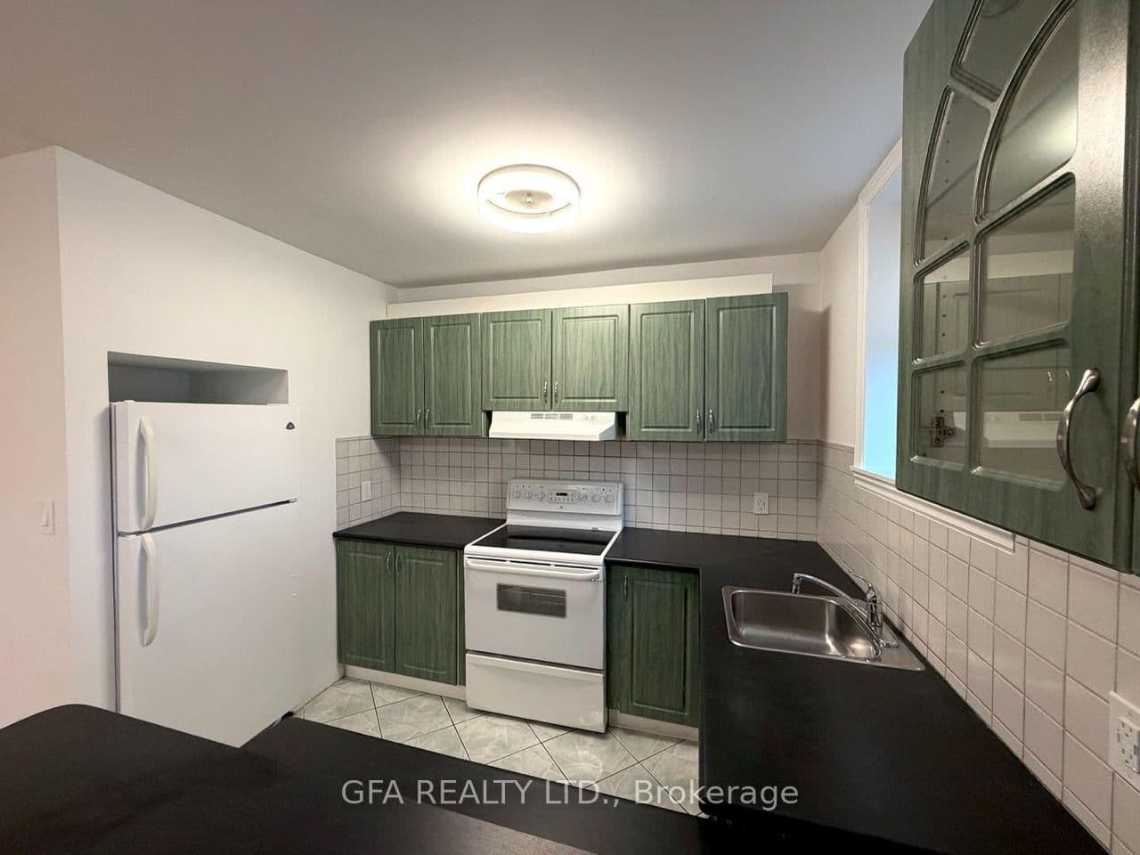 16 Arrowsmith Avenue, Unit B thumbnail 3