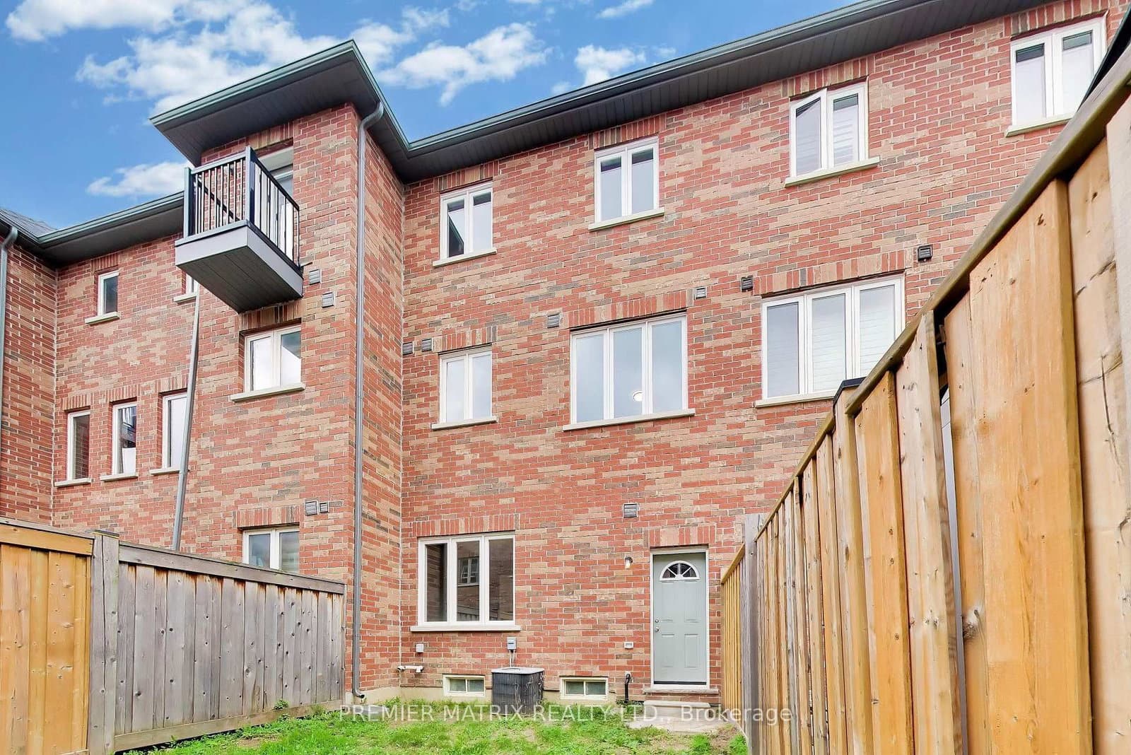 37 Shiff Crescent thumbnail 32