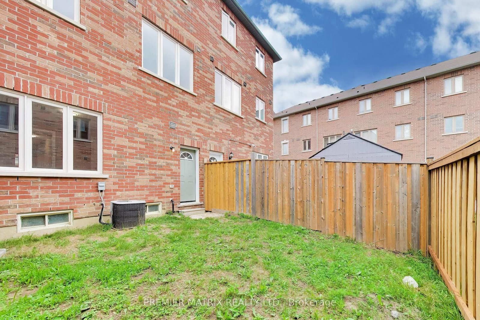 37 Shiff Crescent thumbnail 34