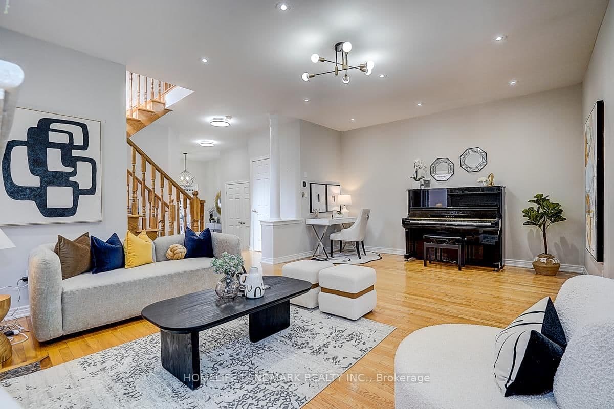 2455 Felhaber Crescent thumbnail 13