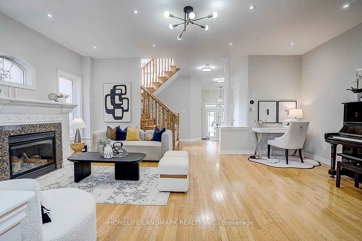 2455 Felhaber Crescent thumbnail 15