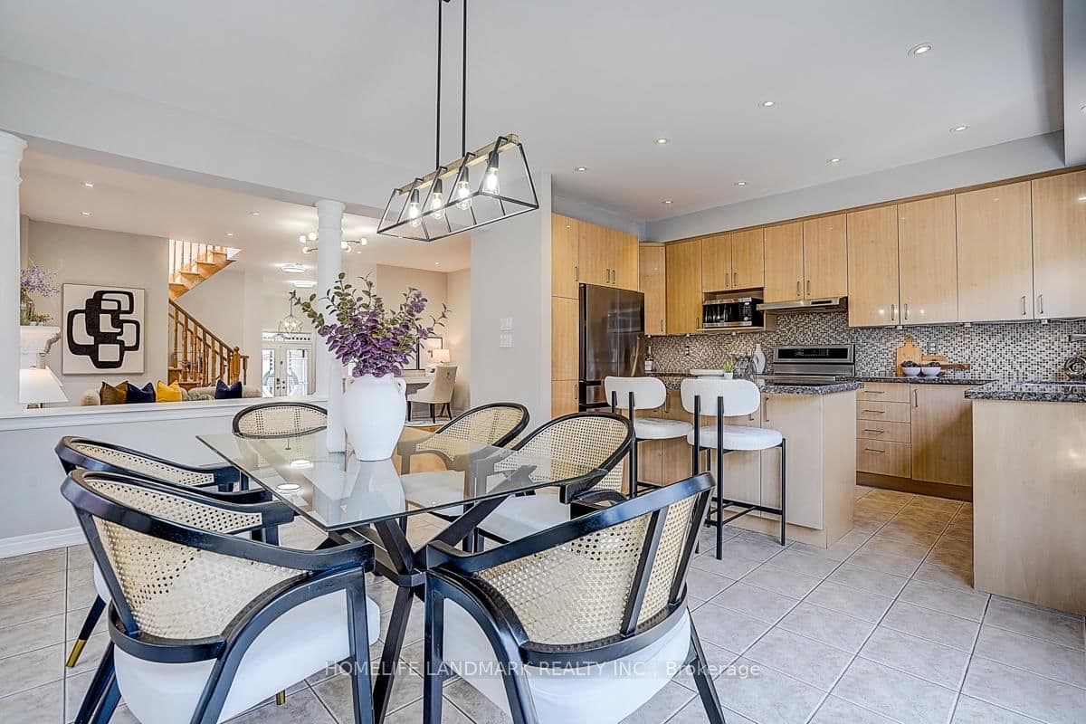 2455 Felhaber Crescent thumbnail 17