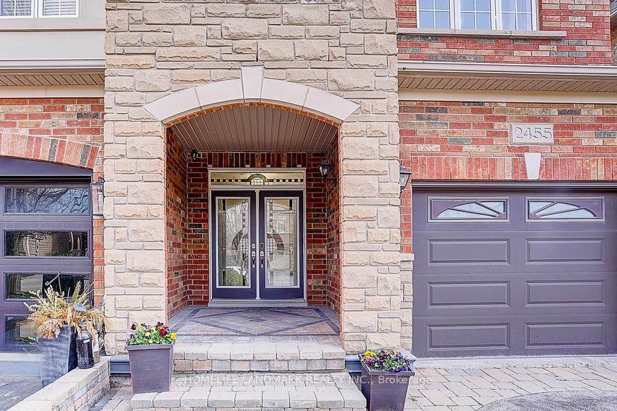 2455 Felhaber Crescent thumbnail 2