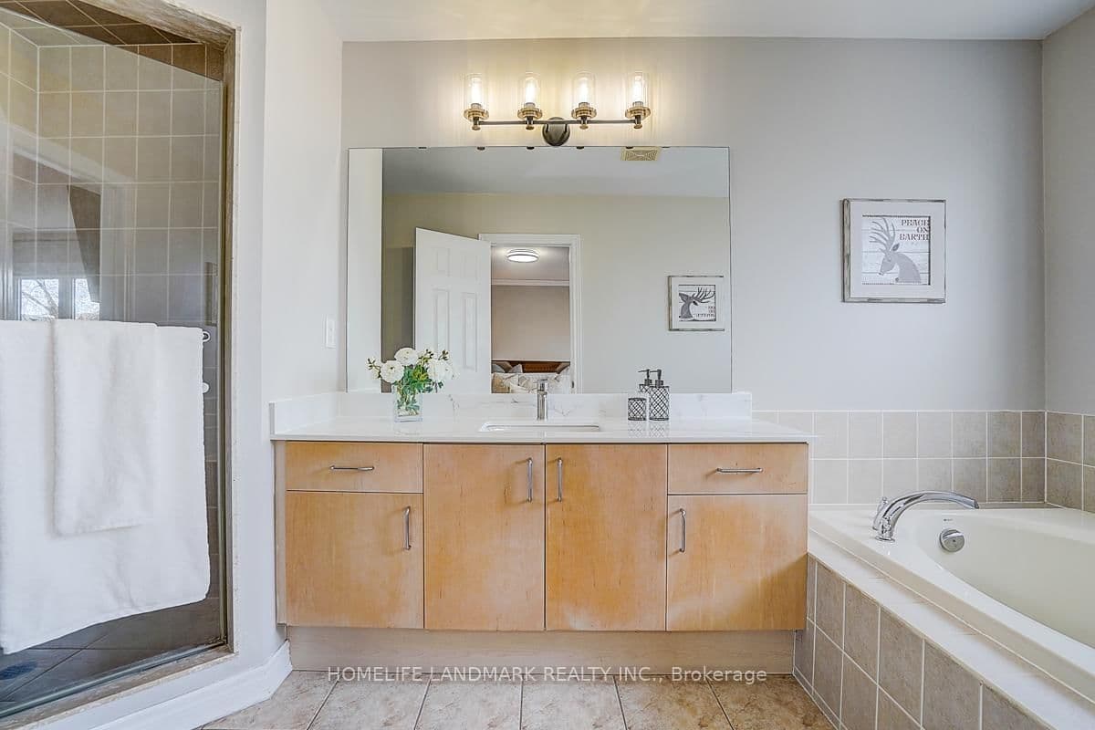2455 Felhaber Crescent thumbnail 25