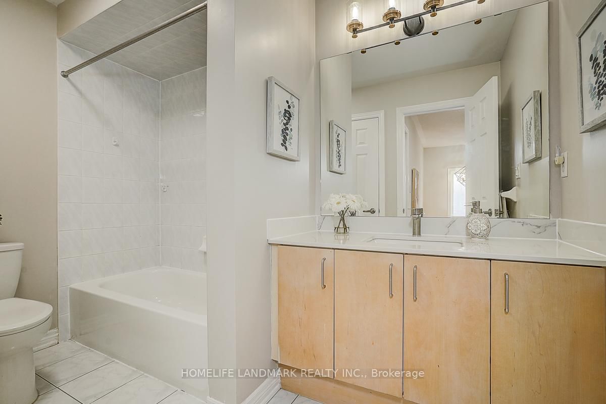 2455 Felhaber Crescent thumbnail 31