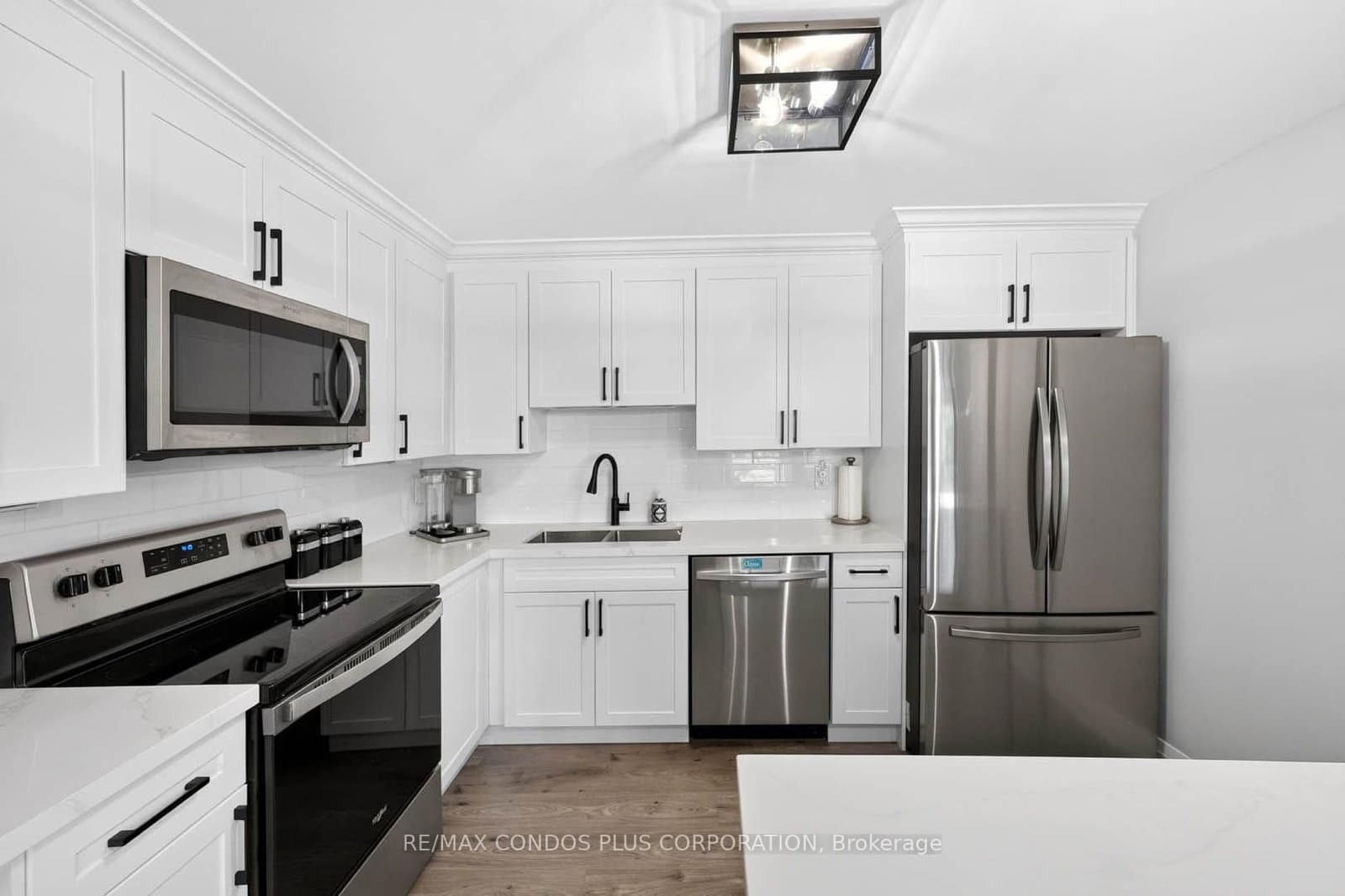 1400 Dixie Road, Unit 601 thumbnail 3