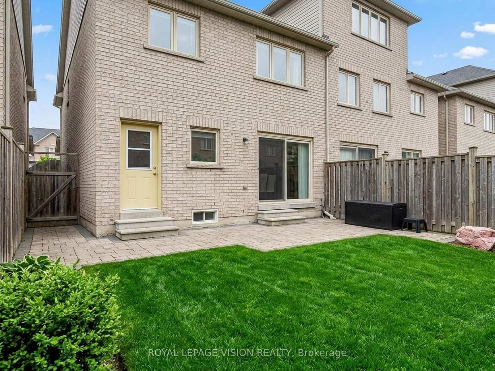 24 Pennycross Crescent thumbnail 25