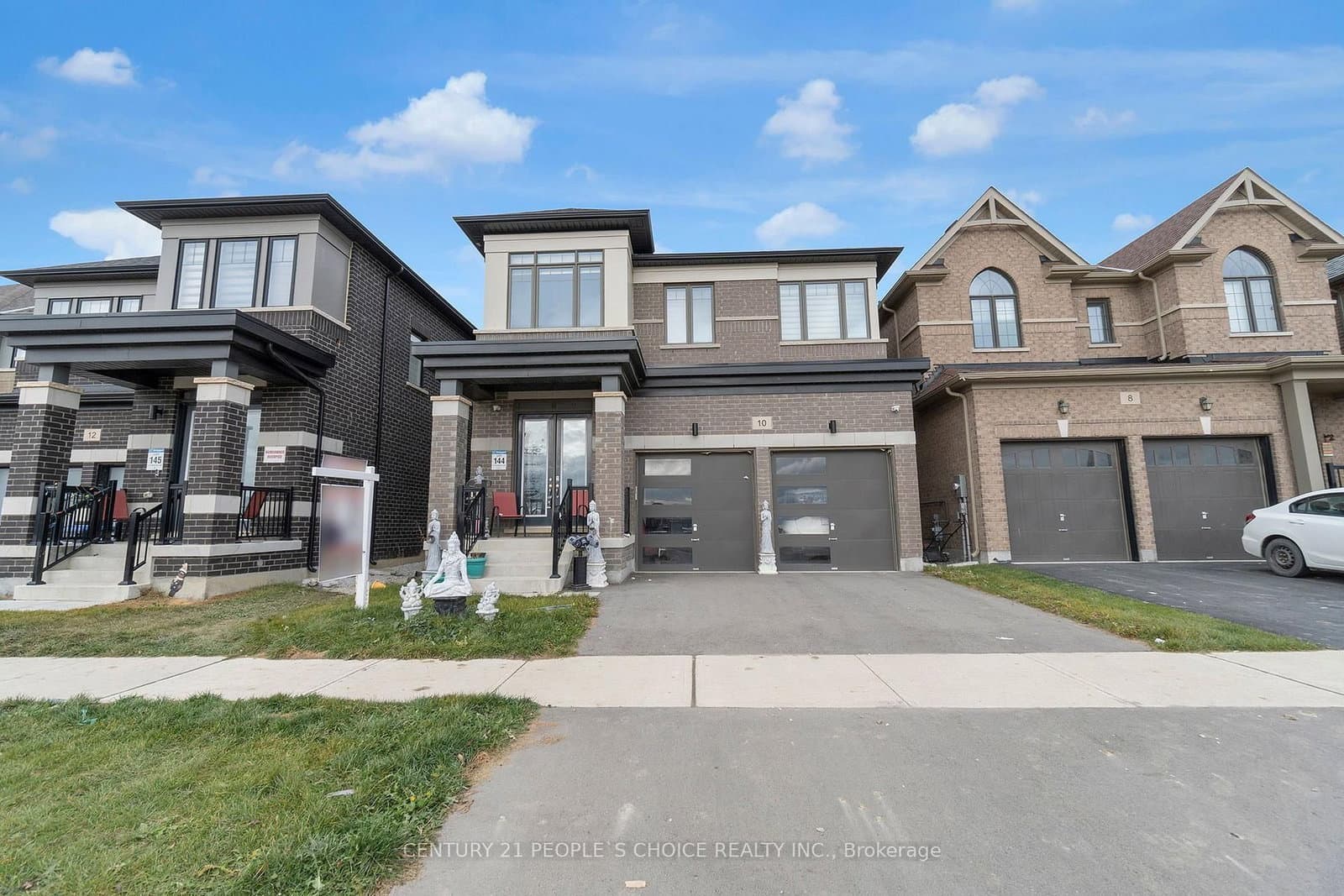 10 Tweedhill Avenue - Image 1