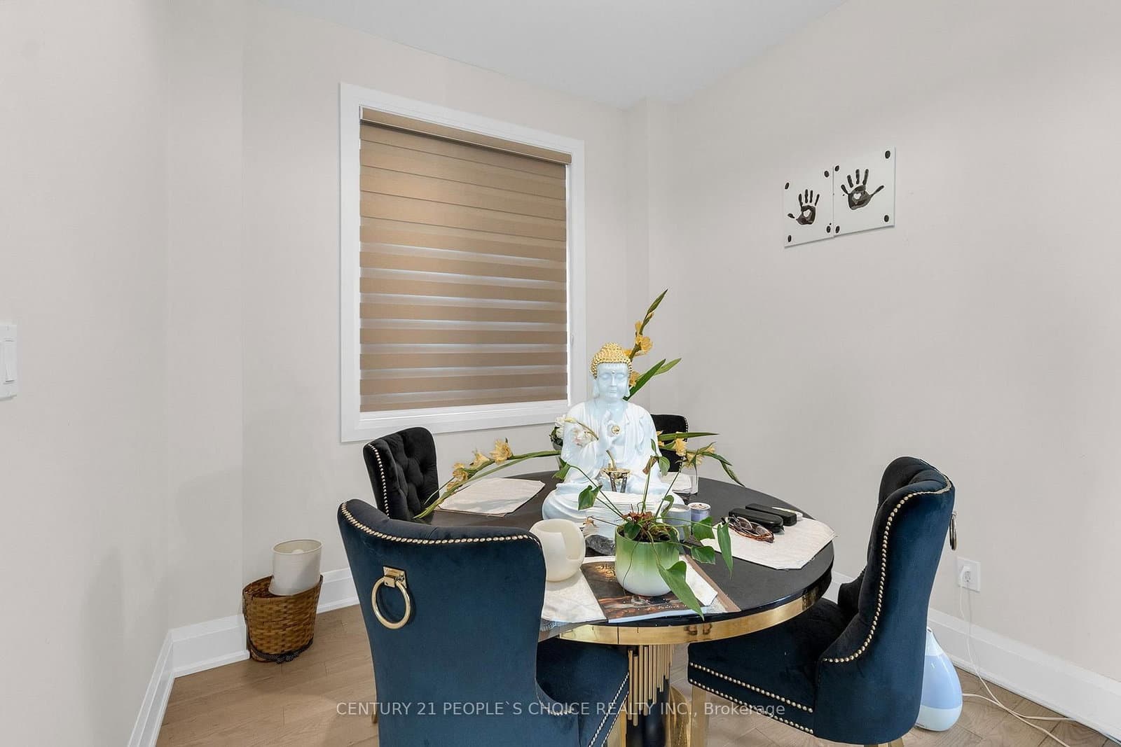 10 Tweedhill Avenue thumbnail 15