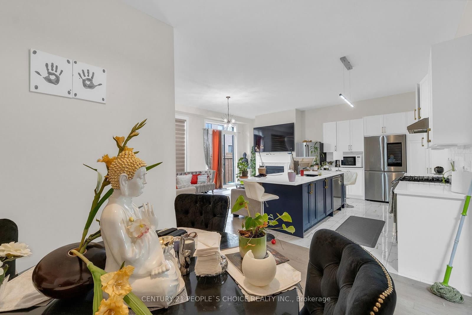 10 Tweedhill Avenue thumbnail 16