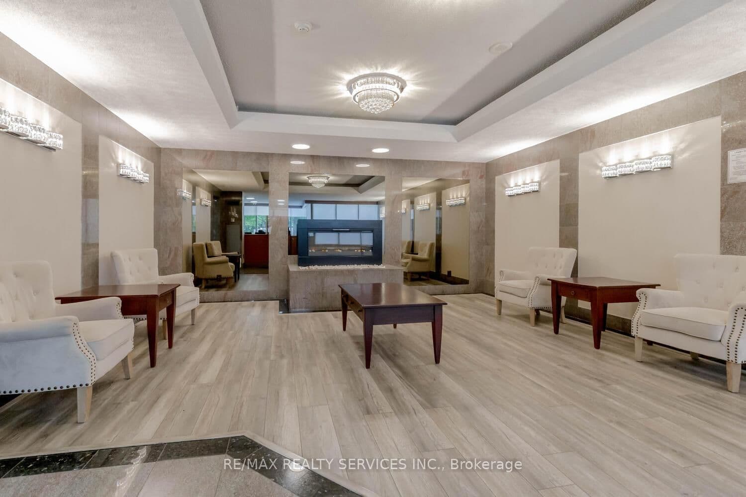 30 Malta Avenue, Unit 308 thumbnail 5