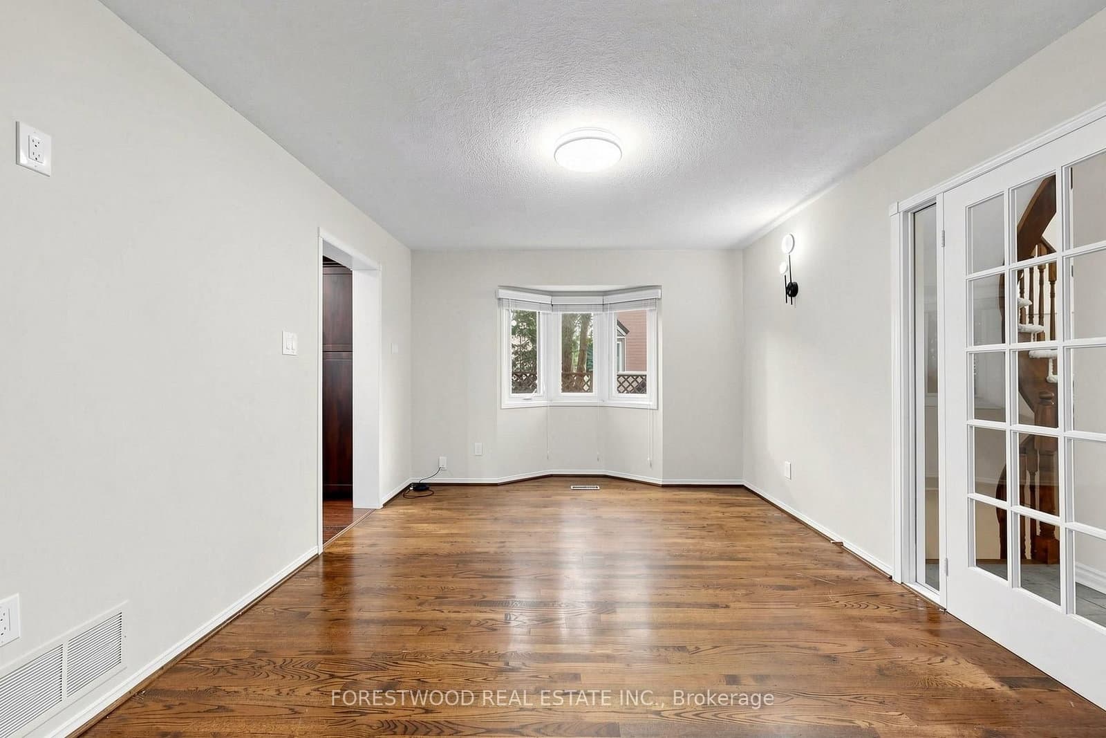 4616 Inverness Boulevard thumbnail 12