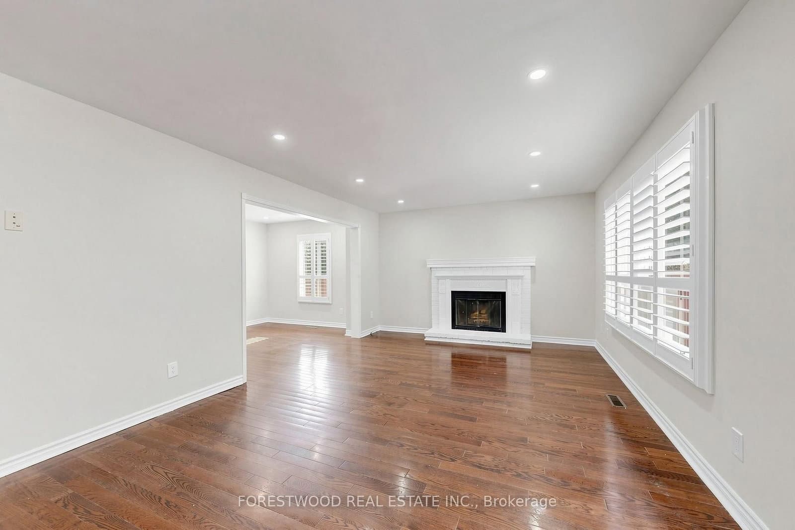 4616 Inverness Boulevard thumbnail 14