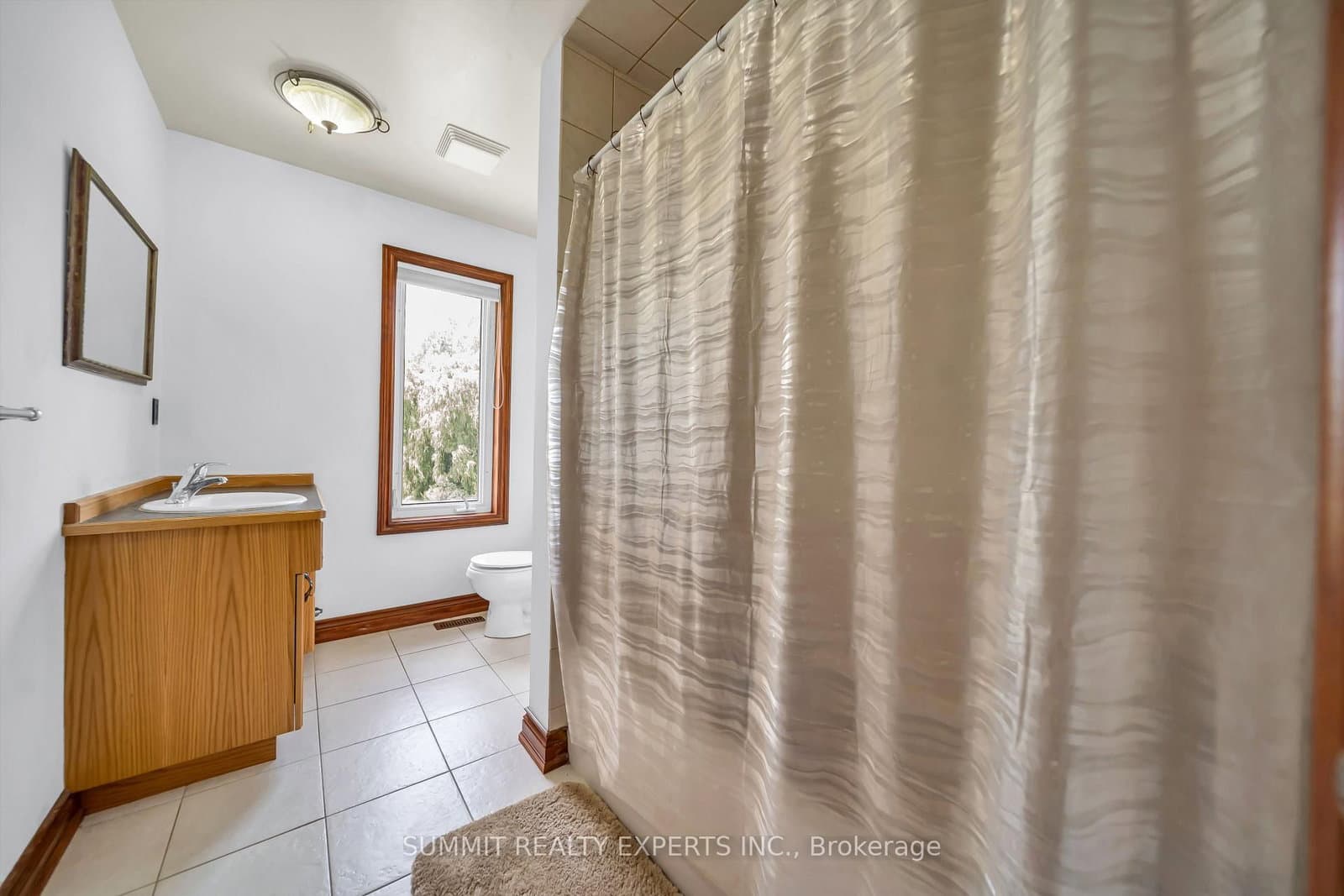 7728 Mayfield Road thumbnail 20