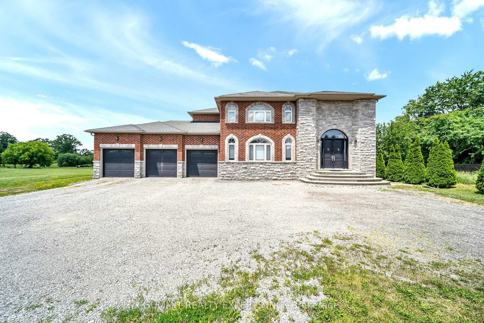 7728 Mayfield Road thumbnail 29