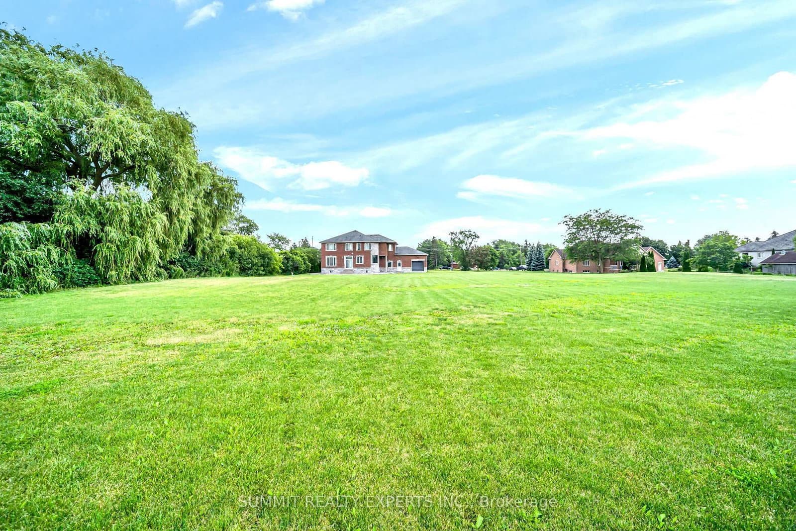 7728 Mayfield Road thumbnail 4