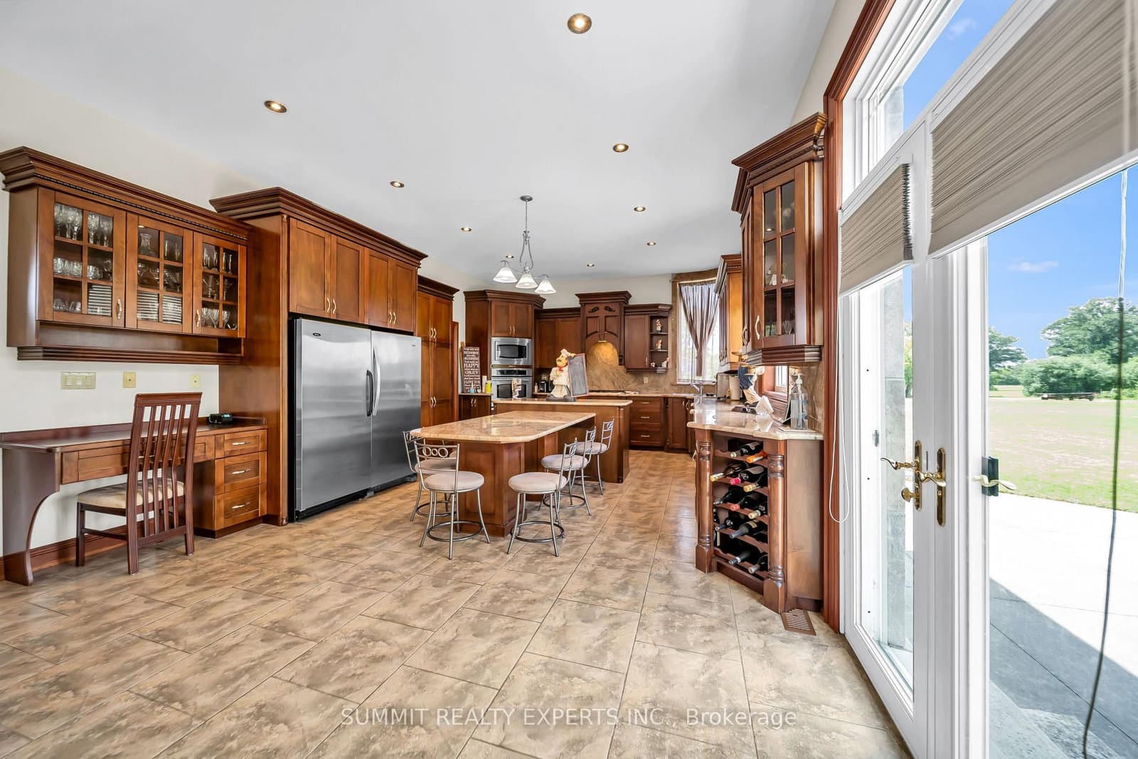 7728 Mayfield Road thumbnail 42