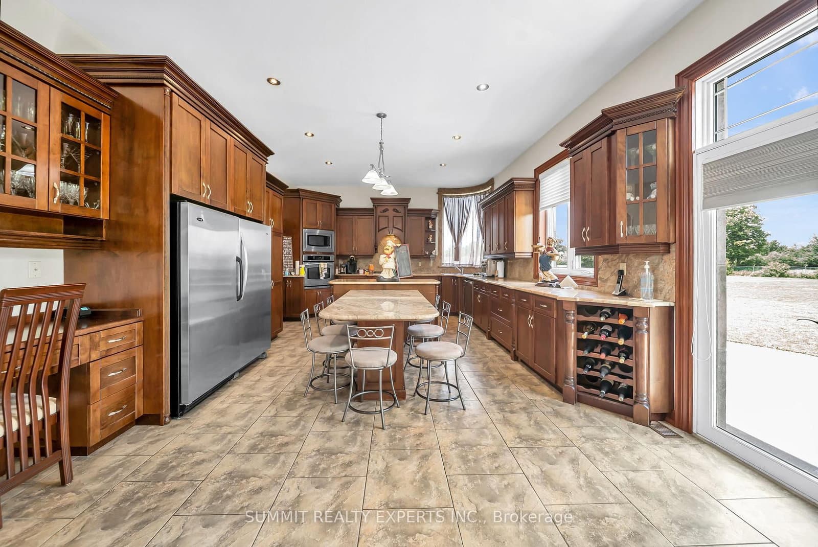 7728 Mayfield Road thumbnail 44