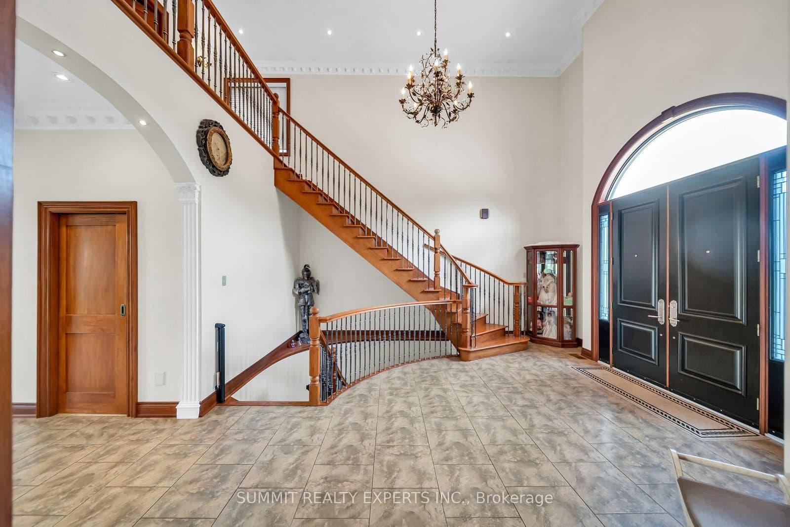 7728 Mayfield Road thumbnail 49