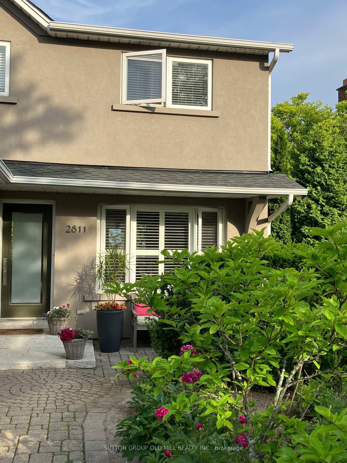 2811 Constable Road thumbnail 4