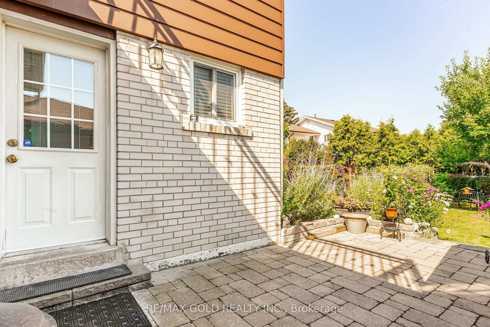 86 Clarence Street thumbnail 37
