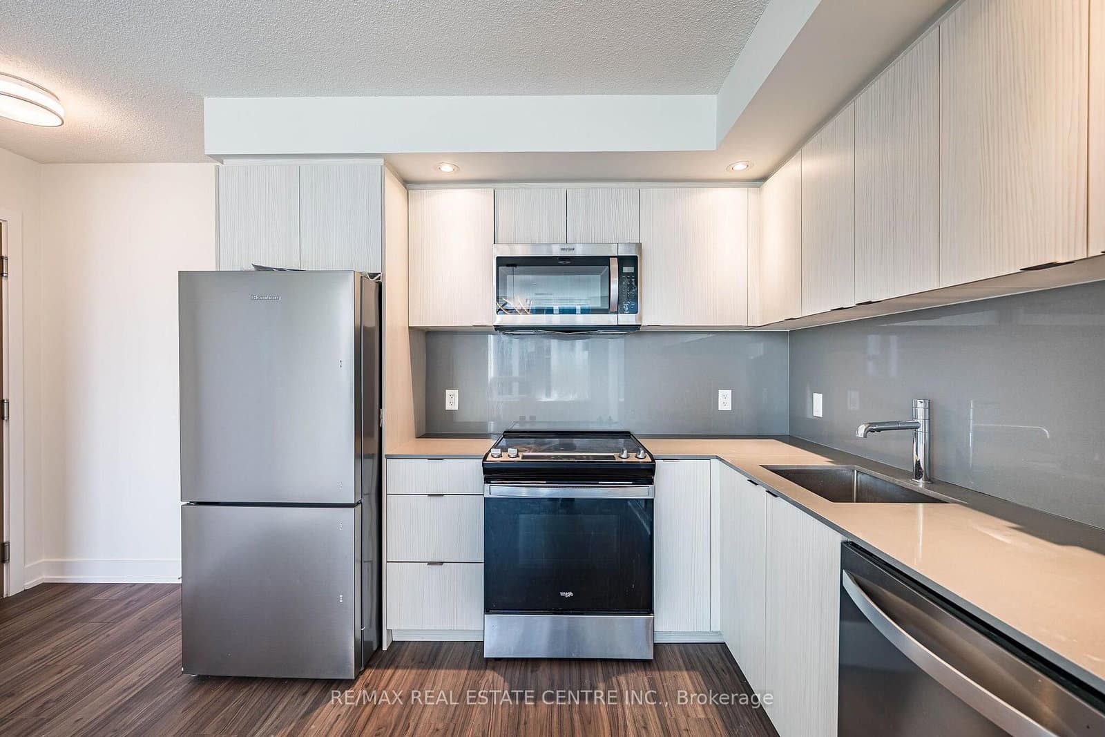 10 Eva Road, Unit ph01 thumbnail 20