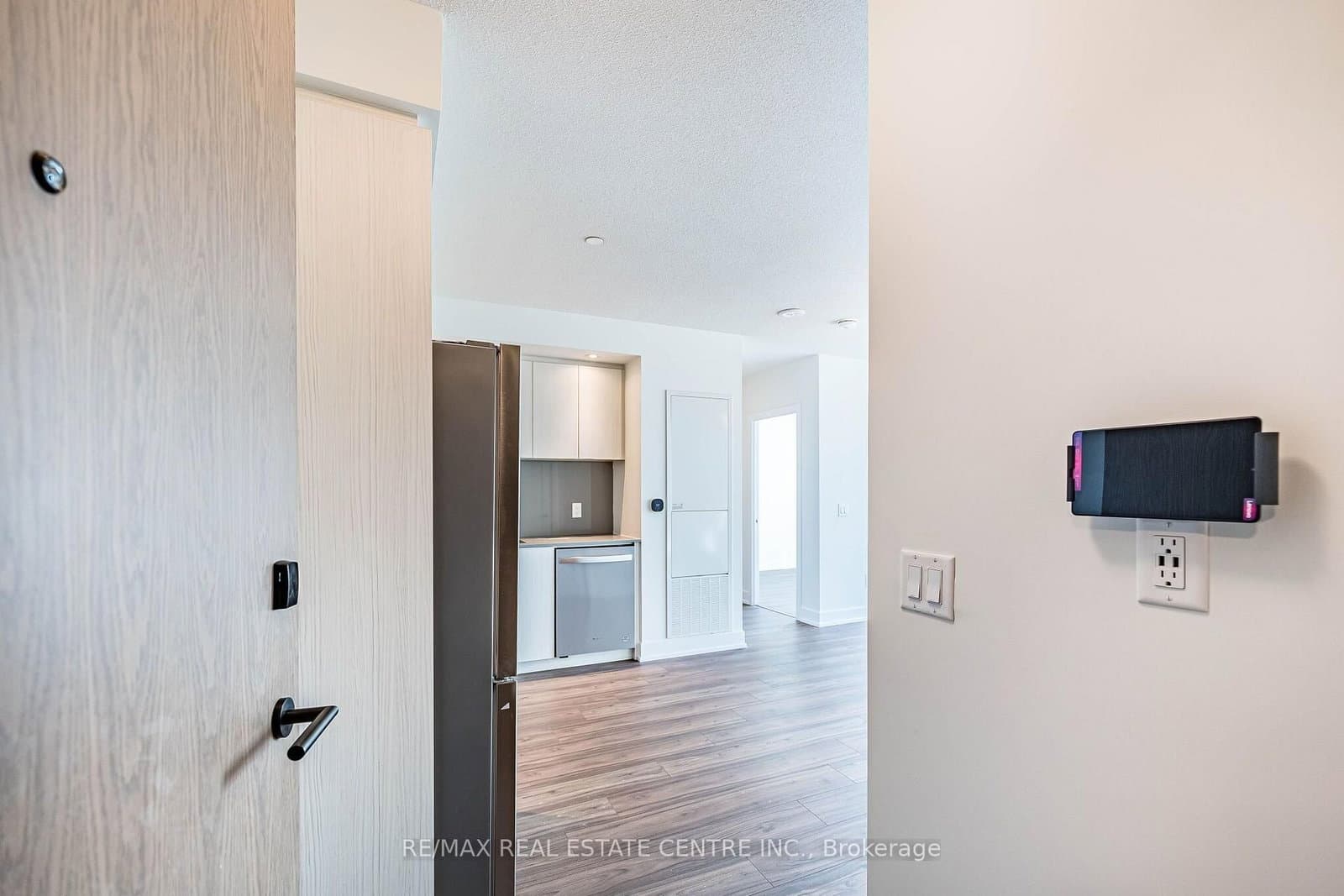 10 Eva Road, Unit ph01 thumbnail 5