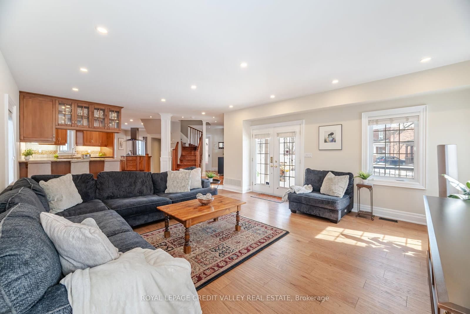 20 Fleming Avenue thumbnail 16