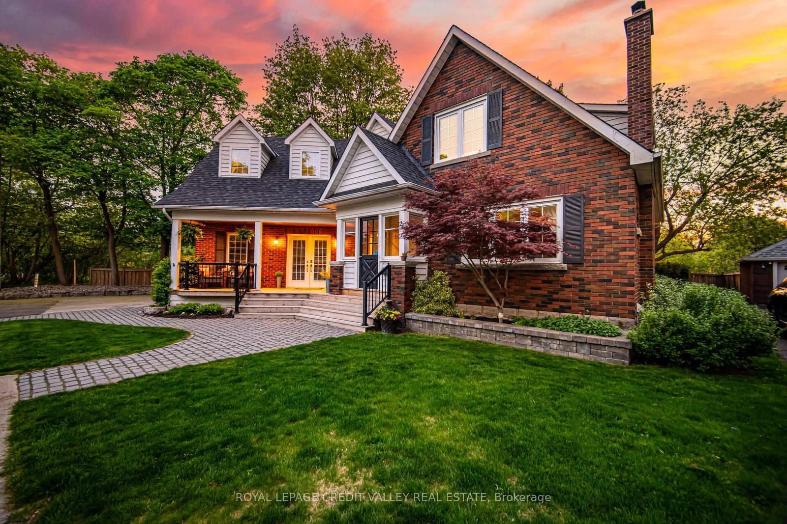 20 Fleming Avenue thumbnail 2