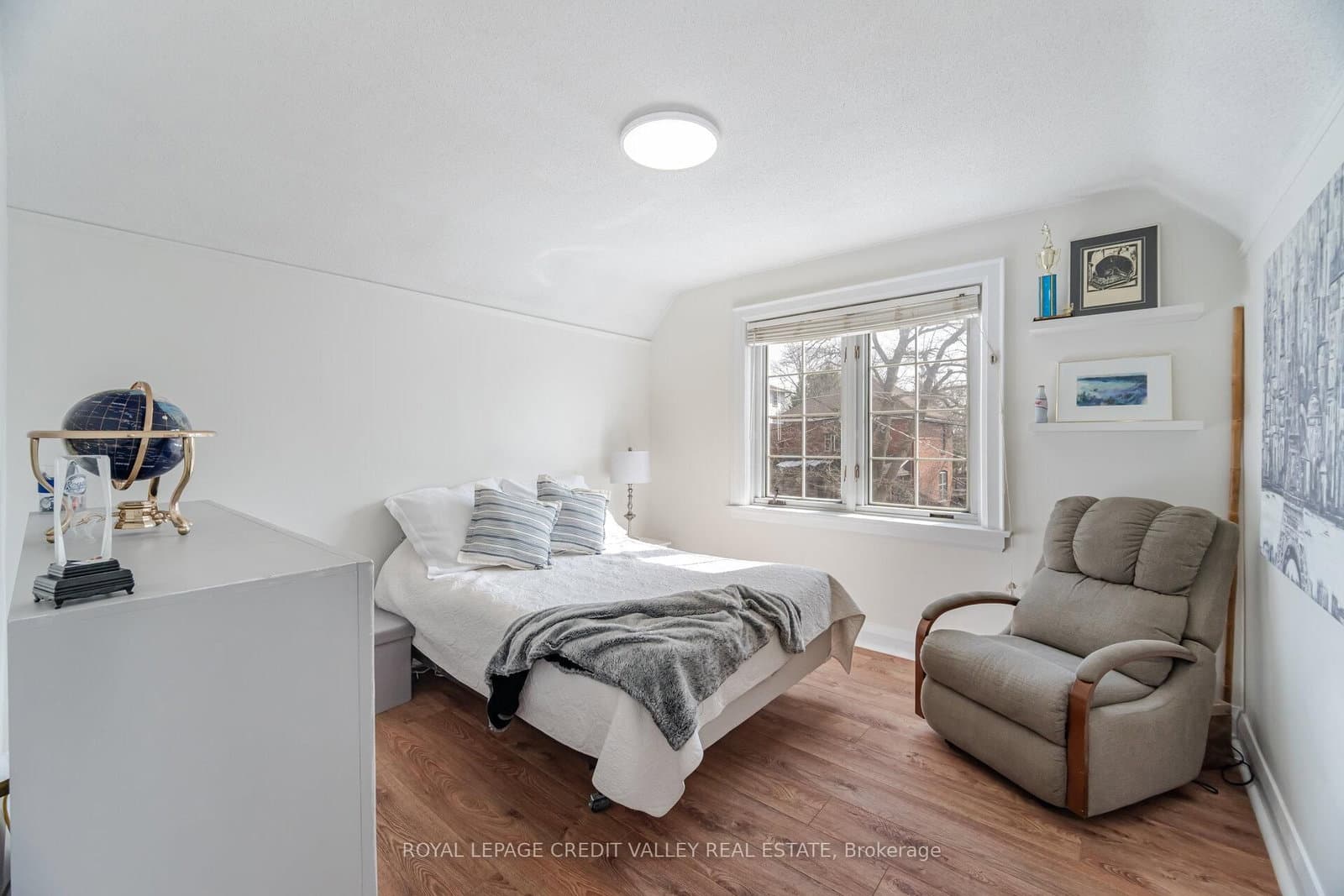 20 Fleming Avenue thumbnail 30