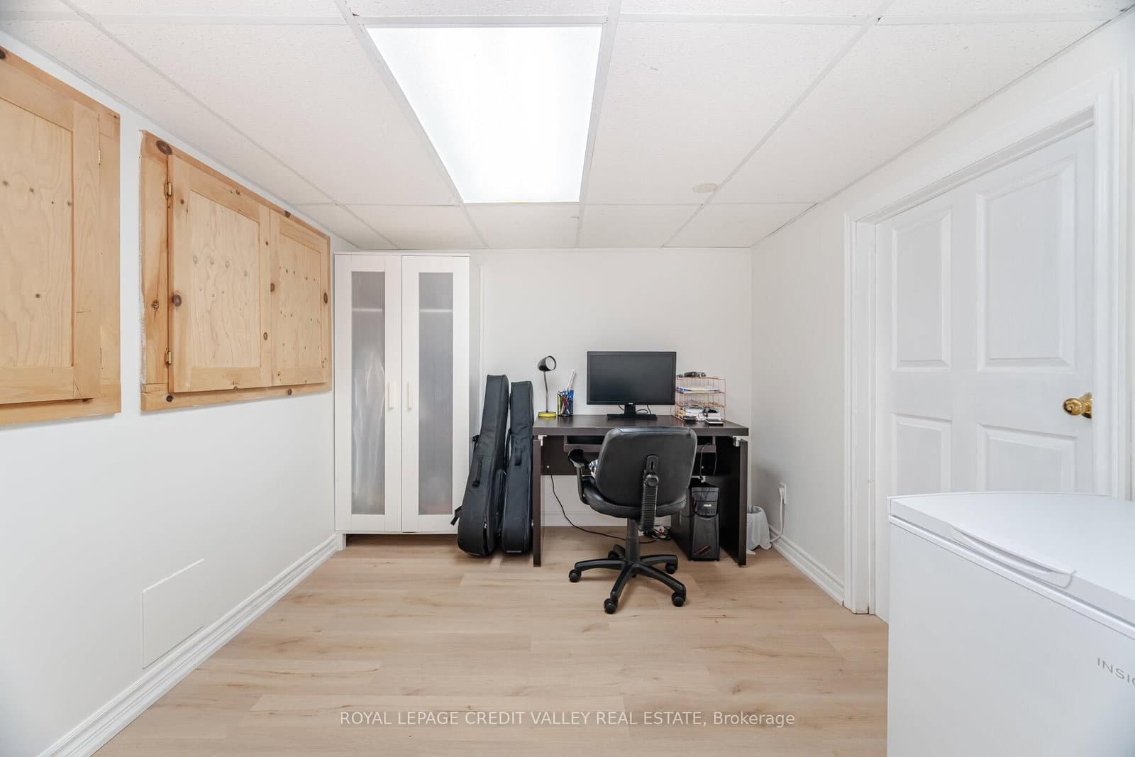 20 Fleming Avenue thumbnail 35