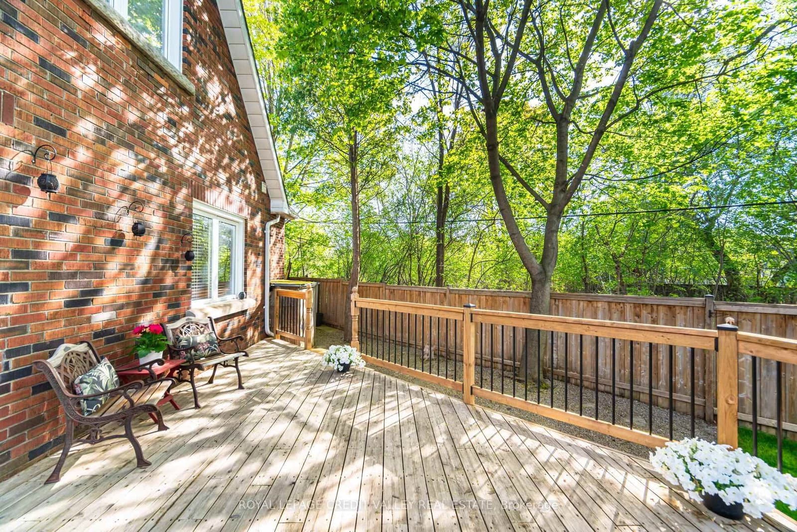 20 Fleming Avenue thumbnail 44