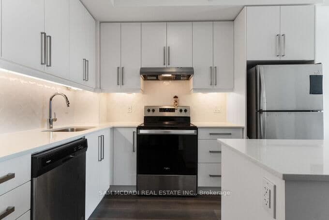3200 William Coltson Avenue, Unit 318 thumbnail 12