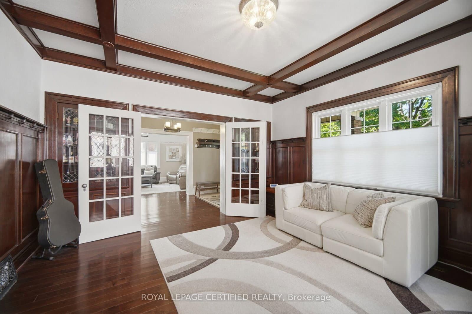 8 Elizabeth Street S thumbnail 13