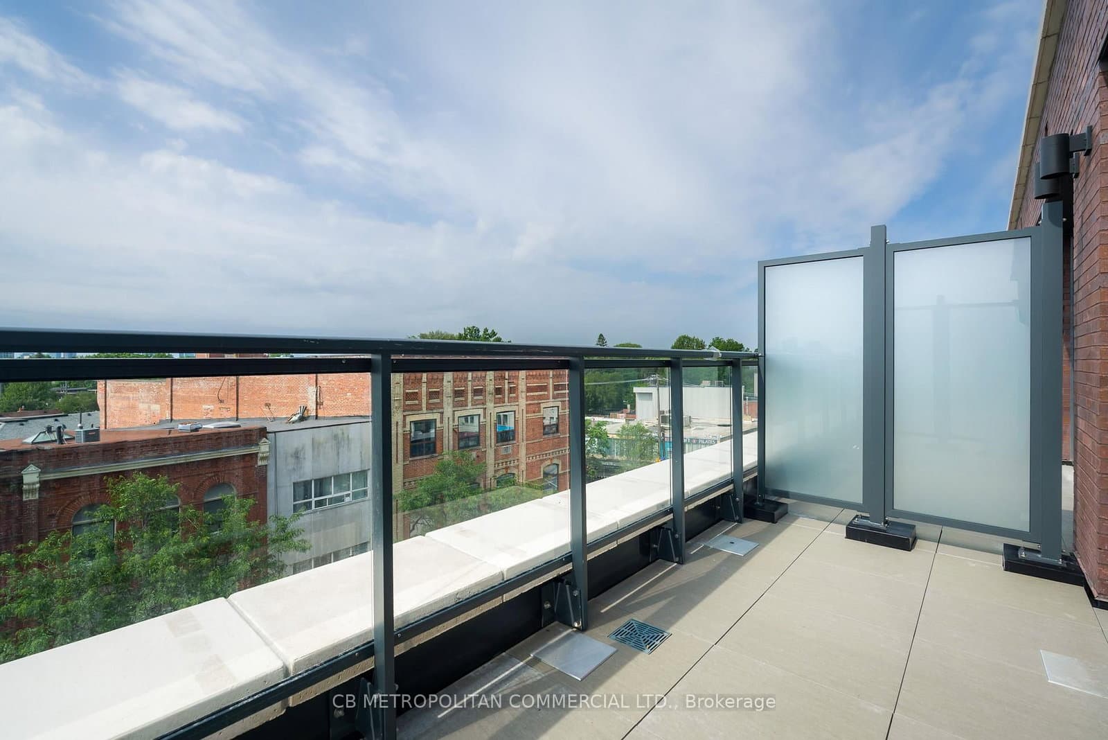 2946 Dundas Street West Street W, Unit 516 thumbnail 11
