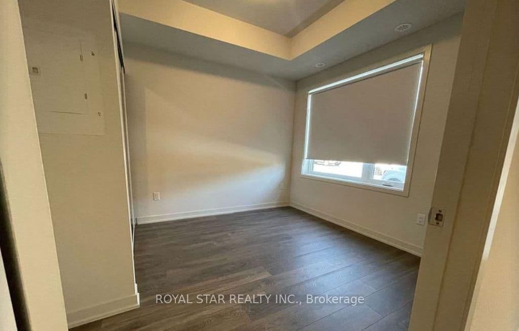 58 Sky Harbour Drive, Unit 116 thumbnail 5