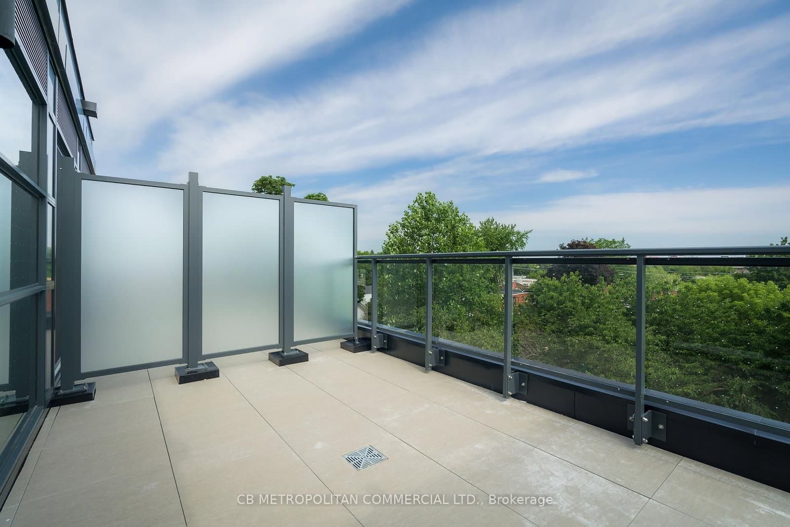 2946 Dundas Street West Street W, Unit 409 thumbnail 13