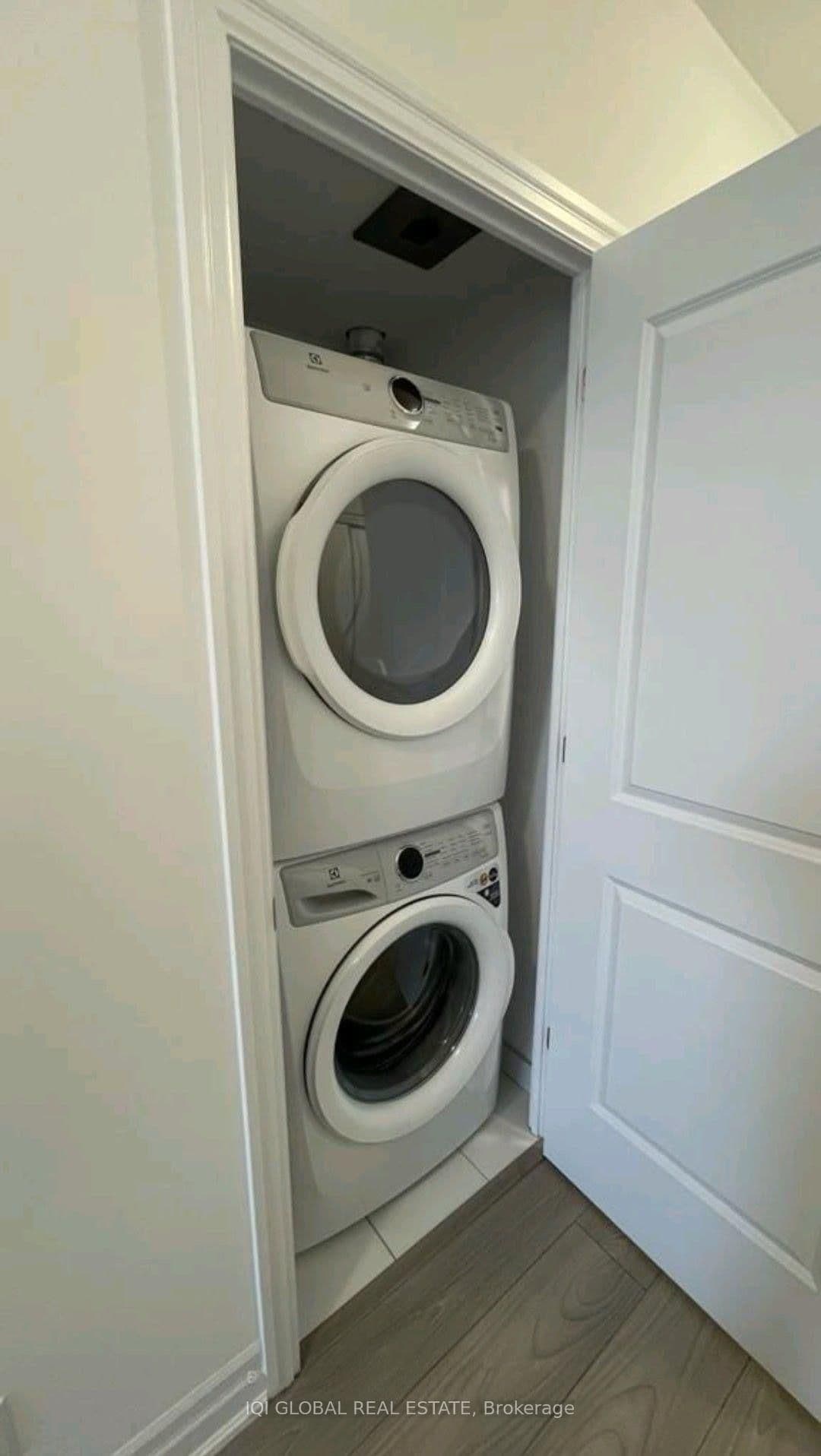 36 Elm Drive, Unit 3107 thumbnail 12