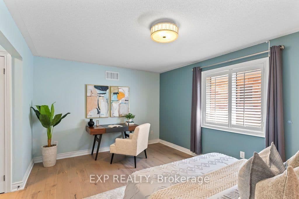 2390 Taylorwood Drive thumbnail 33