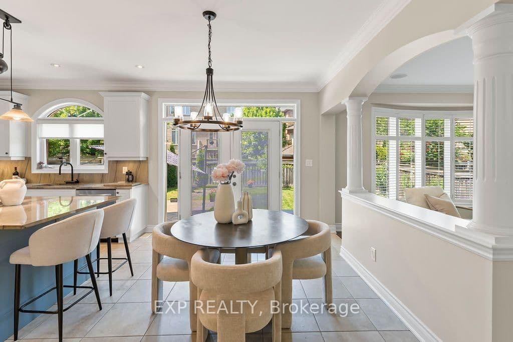 2390 Taylorwood Drive thumbnail 9