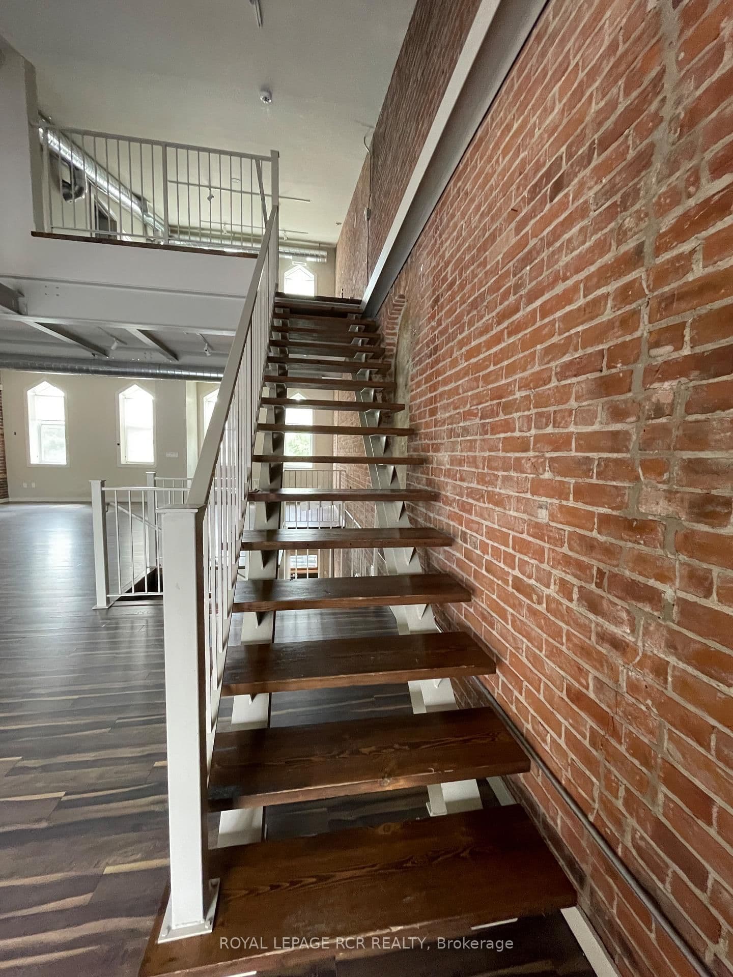 127 Broadway, Unit B thumbnail 5