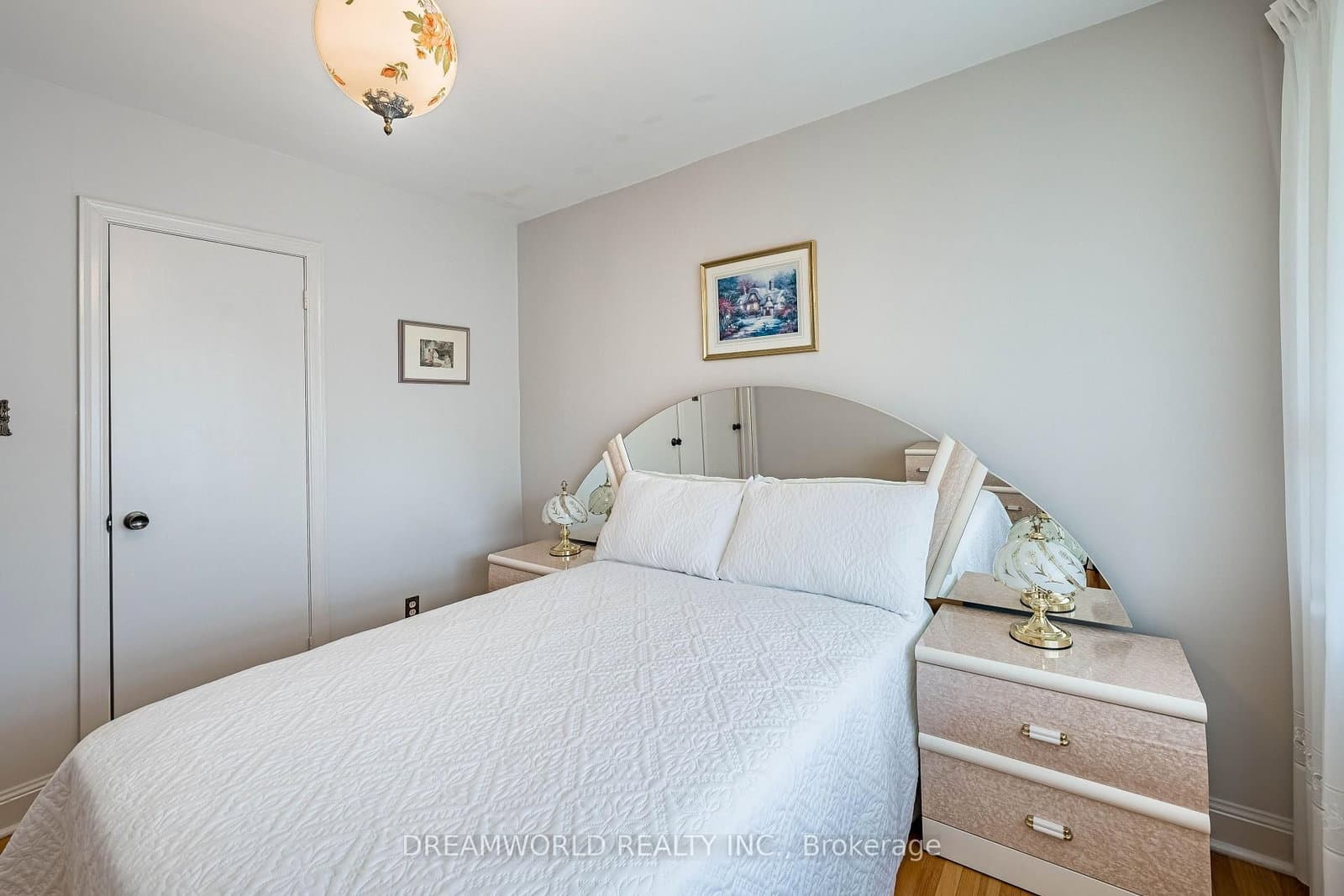 53 Compton Crescent thumbnail 18